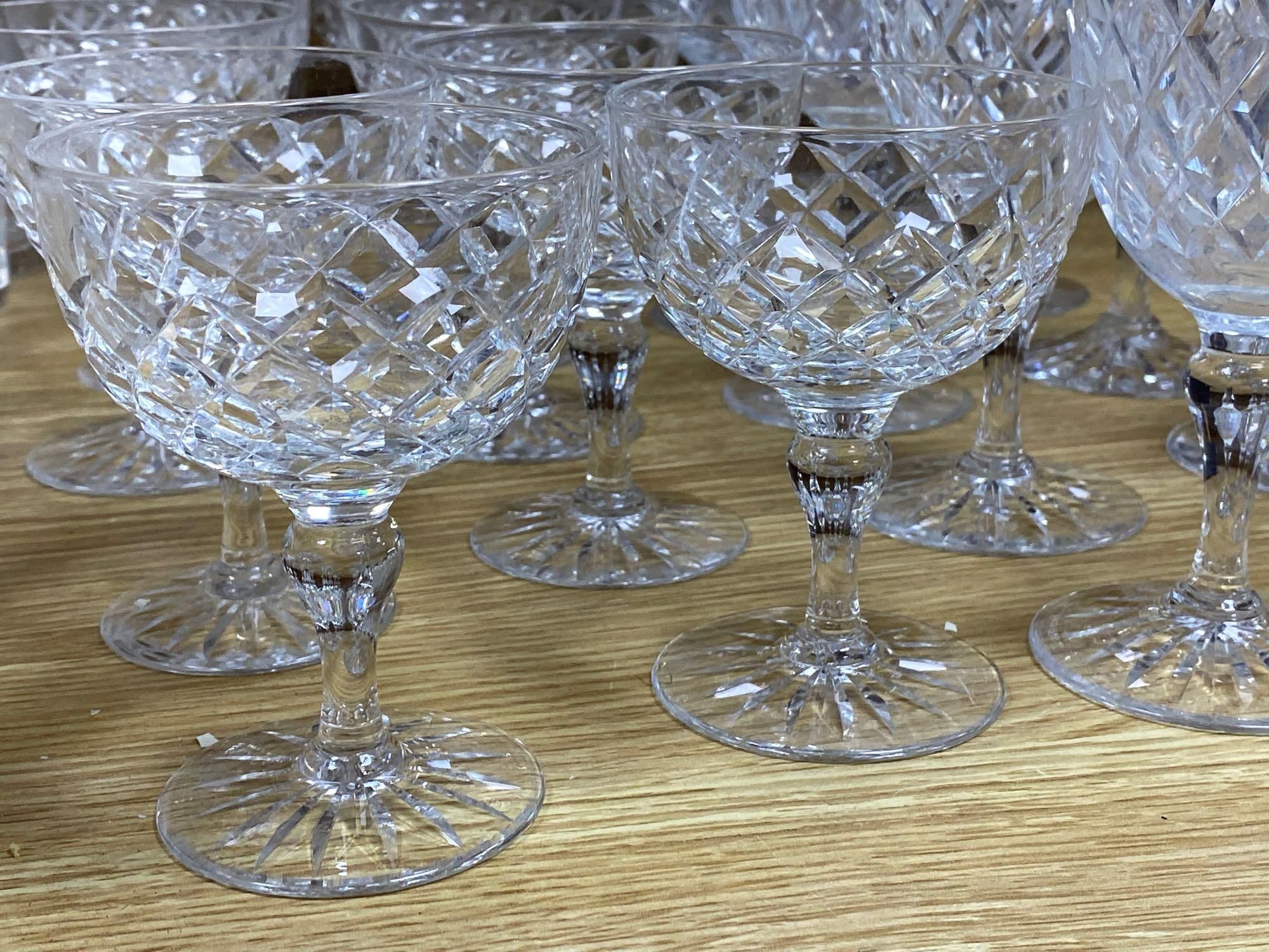 A suite of Webb cut glass (33)